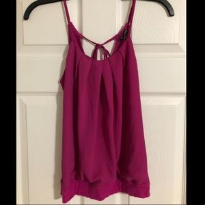 ✨Tie back Express top✨